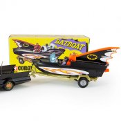 Batman 1966 Batboat 1/46 Scale Diecast Replica by Corgi