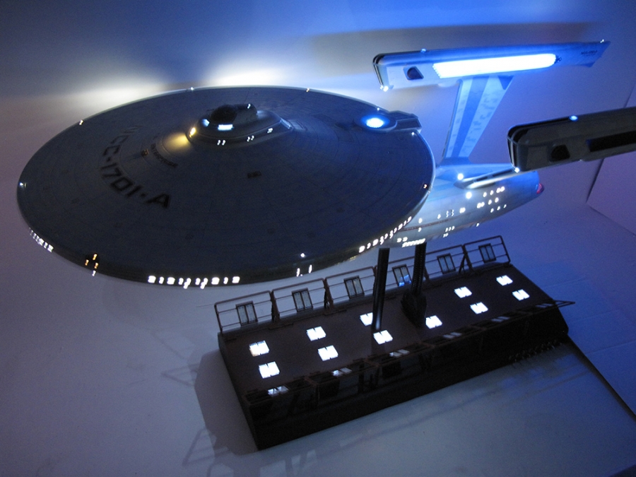 Star Trek Movie Enterprise 1701-A FX Company 1/350 Scale Museum Quality Replica - Click Image to Close