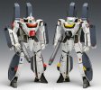Macross Robotech VF-1S/A Super Valkyrie 1/100 Scale Model Kit by Wave (Battroid Mode)