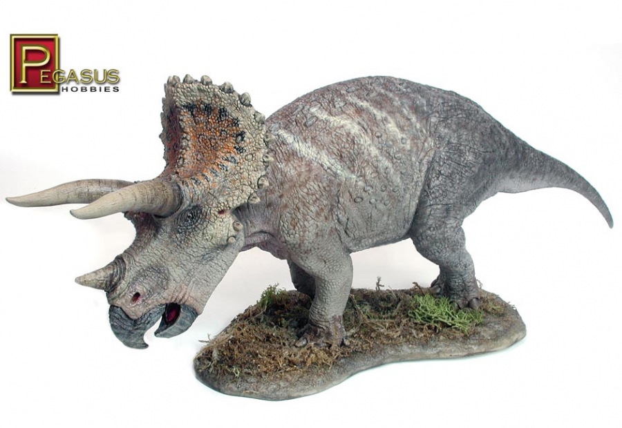 Triceratops Dinosaur 1/32 Scale Vinyl Model Kit Pegasus - Click Image to Close