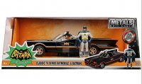 Batman 1966 Batmobile 1/24 Scale Diecast Metal Replica with Figures