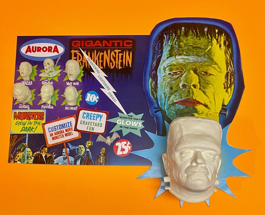 Aurora Monsters Fantasy Gigantic Frankenstein Frightning Lightning Glow Card - Click Image to Close