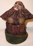 Frankenstein Vs. The Monster From Hell Bust Model Kit Geometric