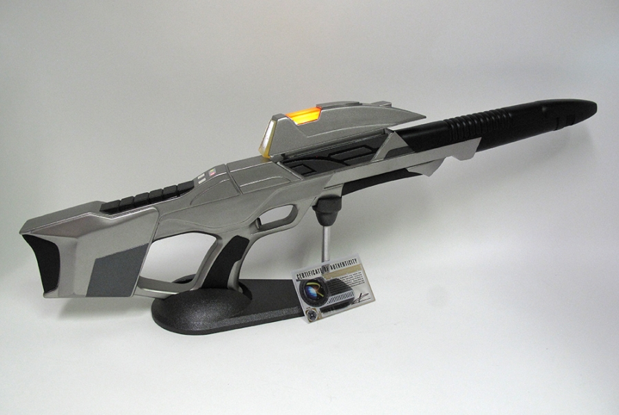 Star Trek First Contact Type 1 Phaser Rifle Prop Replic with Lights and Sound - Click Image to Close