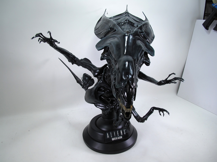 Alien Queen 1/4 Scale Bust by Sideshow - Click Image to Close