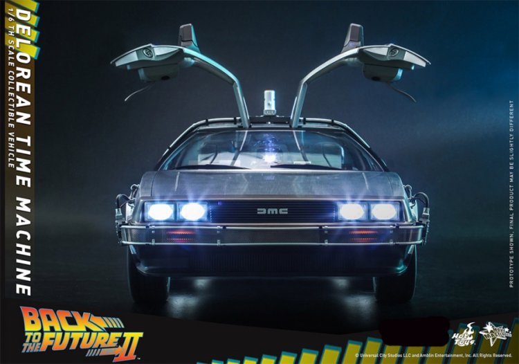 Back to the Future II DeLorean Time Machine 1/6 Scale