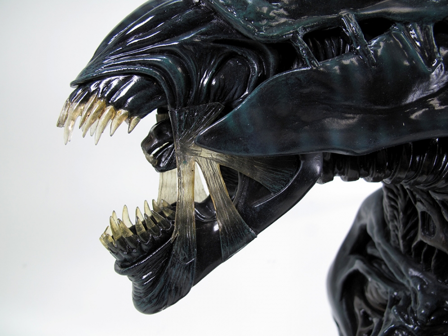 Alien Queen 1/4 Scale Bust by Sideshow - Click Image to Close