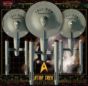 Star Trek TOS U.S.S. Enterprise NCC-1701 1/350 Scale Model Kit with Pilot Parts