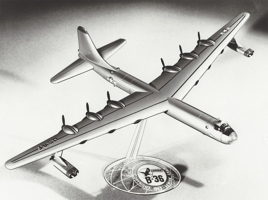 B-36 Peacemaker 1/184 Scale Plastic Model Kit with Swivel Stand by Atlantis - Click Image to Close