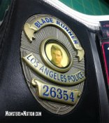 Blade Runner Deckard Wallet with Deluxe Badge Prop Replica