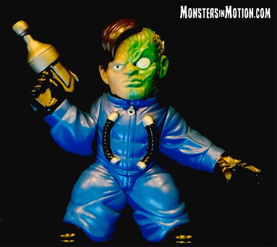 Frankenstein Meets the Space Monster Astronaut Frank LIMITED EDITION Designer Vinyl Figure - Click Image to Close