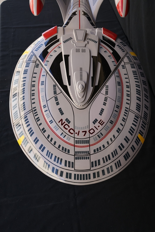Star Trek The Next Generation Enterprise 1701-E Giant Studio Scale Replica 48" Long - Click Image to Close