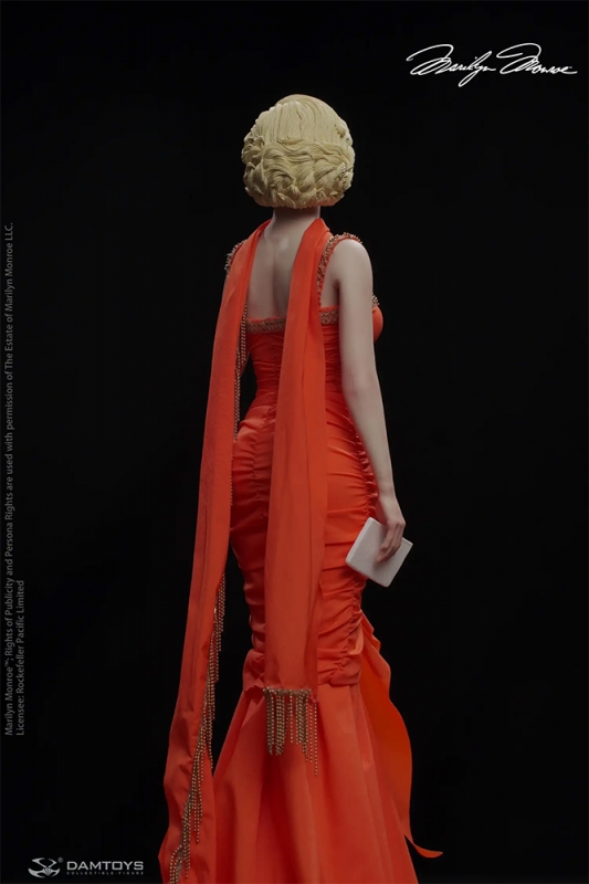 Marilyn Monroe 1/6 Scale Statue from Dam Toys - Click Image to Close