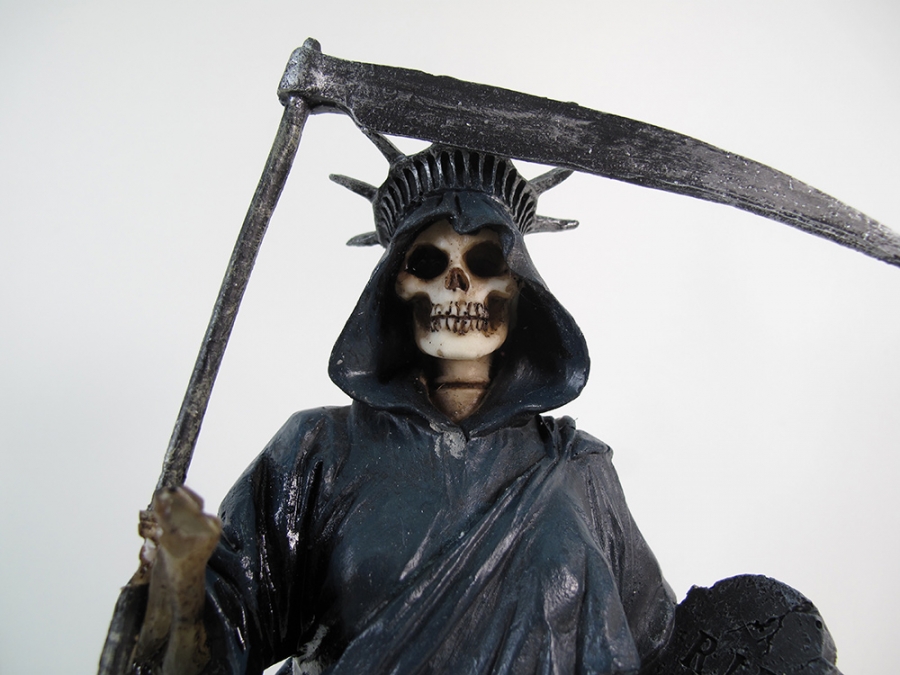 Statue of Liberty Grim Reaper Cold Cast Resin Statue DAMAGED - Click Image to Close