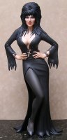 Elvira Mistress Of The Dark 1/4 Scale 22.5" Tall Resin Model Kit