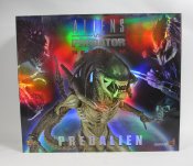 Alien Vs. Predator Requiem Predalien Hot Toys Figure