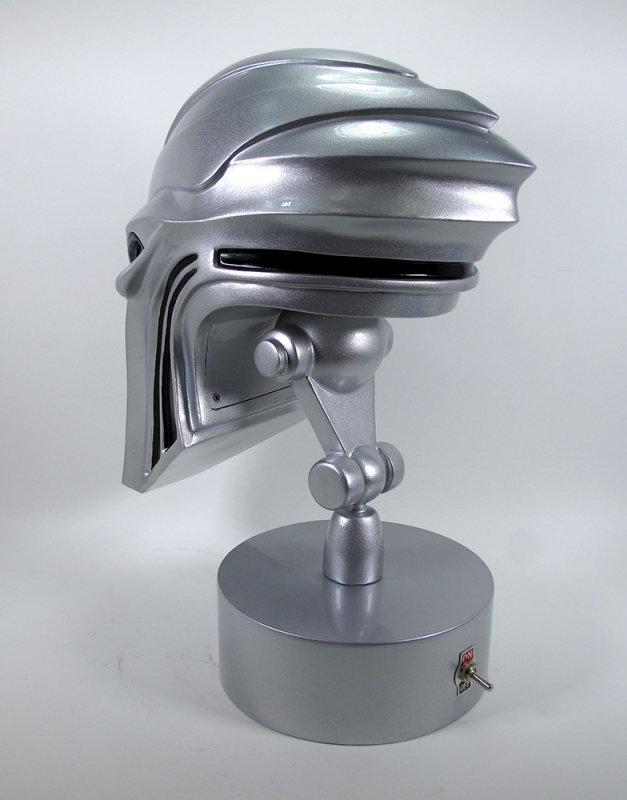 Battlestar Galactica Reboot Cylon Helmet Prop Replica with Lights - Click Image to Close
