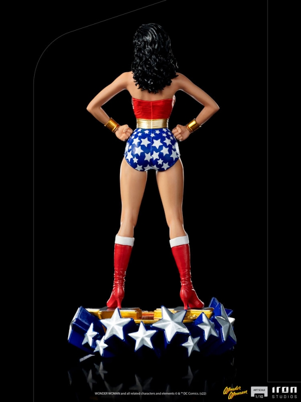 Wonder Woman Lynda Carter 1/10 Scale Statue by Iron Studios - Click Image to Close