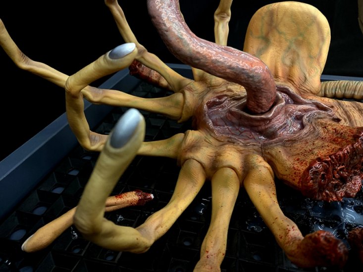 Alien Damaged Facehugger Wall Hanger 1/1 Scale Replica Art