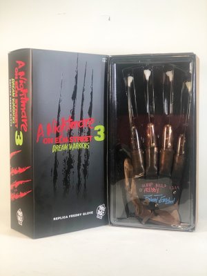 Nightmare On Elm Street 3 Glove Signed by Robert Englund
