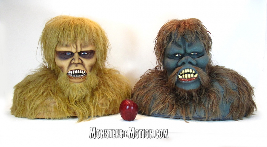 War of the Gargantuas Sanda and Gaira Giant Bust Set - Click Image to Close