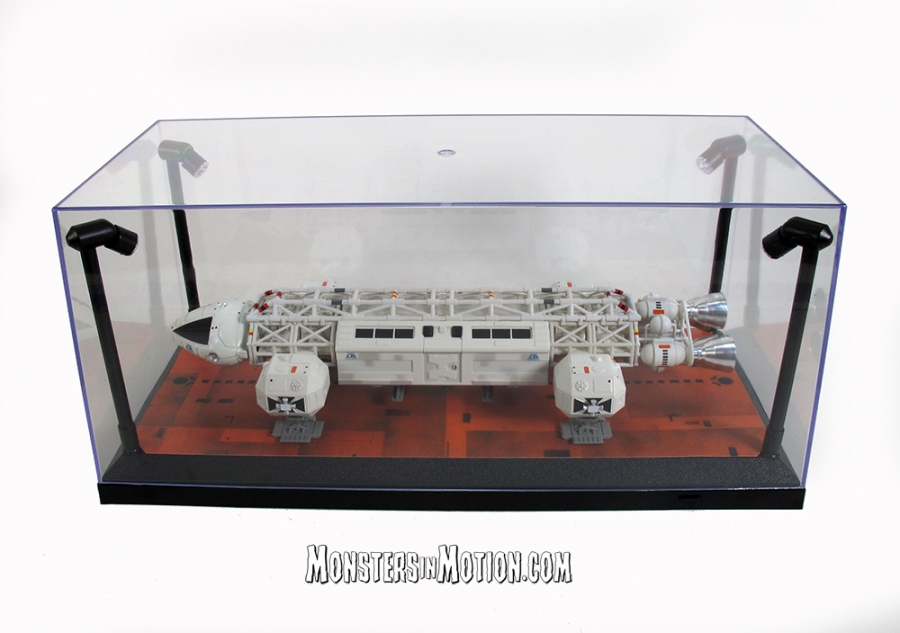 Space: 1999 Cyrstal Clear Black Display Case with L.E.D. Lights for Diecast Eagles - Click Image to Close