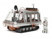 Lost In Space Chariot 1/24 Model Kit with Robot B-9 / YM3