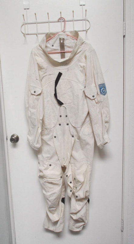 Interstellar Movie Spacesuit Production Used Costume Prop - Click Image to Close