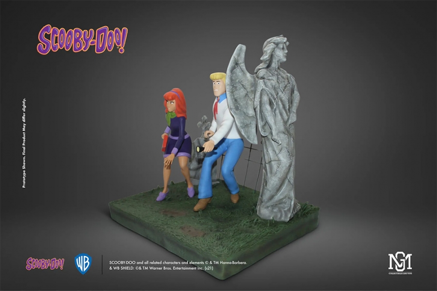 Scooby-Doo Fred & Daphne 1/6 Scale Collectible Statue - Click Image to Close
