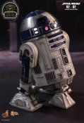 Star Wars The Force Awakens R2-D2 1/6 Scale Figure by HotToy