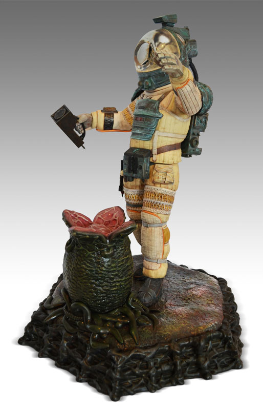 Alien 1979 Officer Kane 1/4 Scale Statue (22 Inches Tall) - Click Image to Close