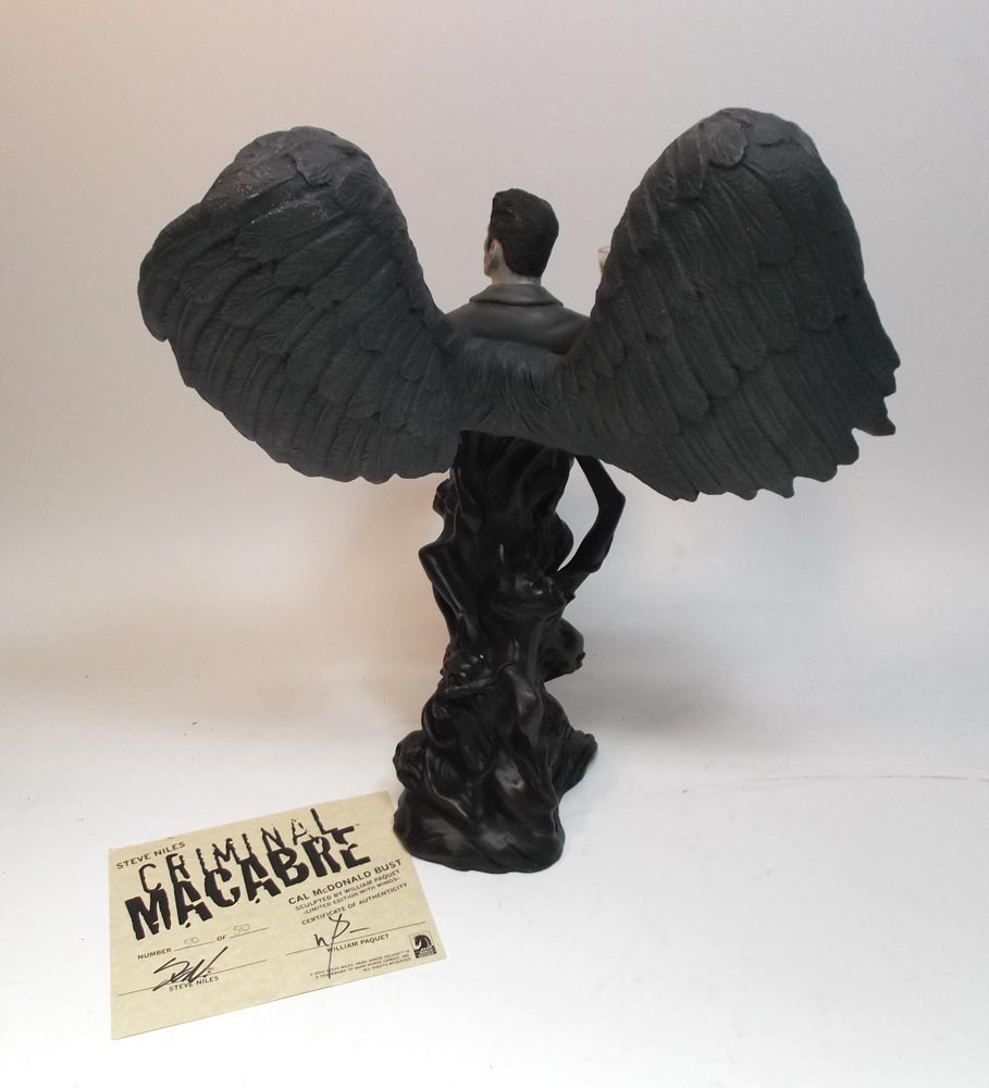 Criminal Macabre Cal McDonald 14" Tall Bust (Winged Variant Edition) - Click Image to Close