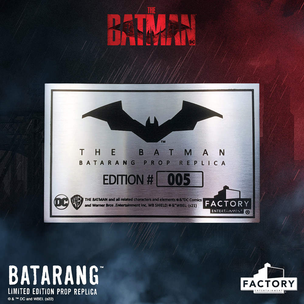 Batman, The 2022 Batarang Limited Edition Prop Replica - Click Image to Close