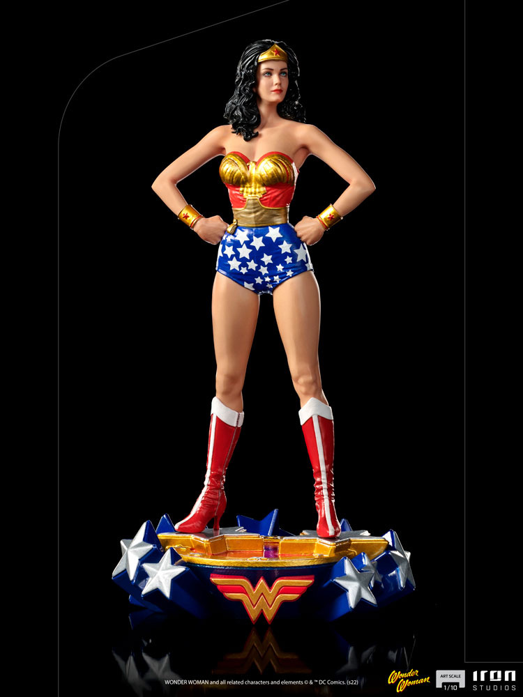 Wonder Woman Lynda Carter 1/10 Scale Statue by Iron Studios - Click Image to Close
