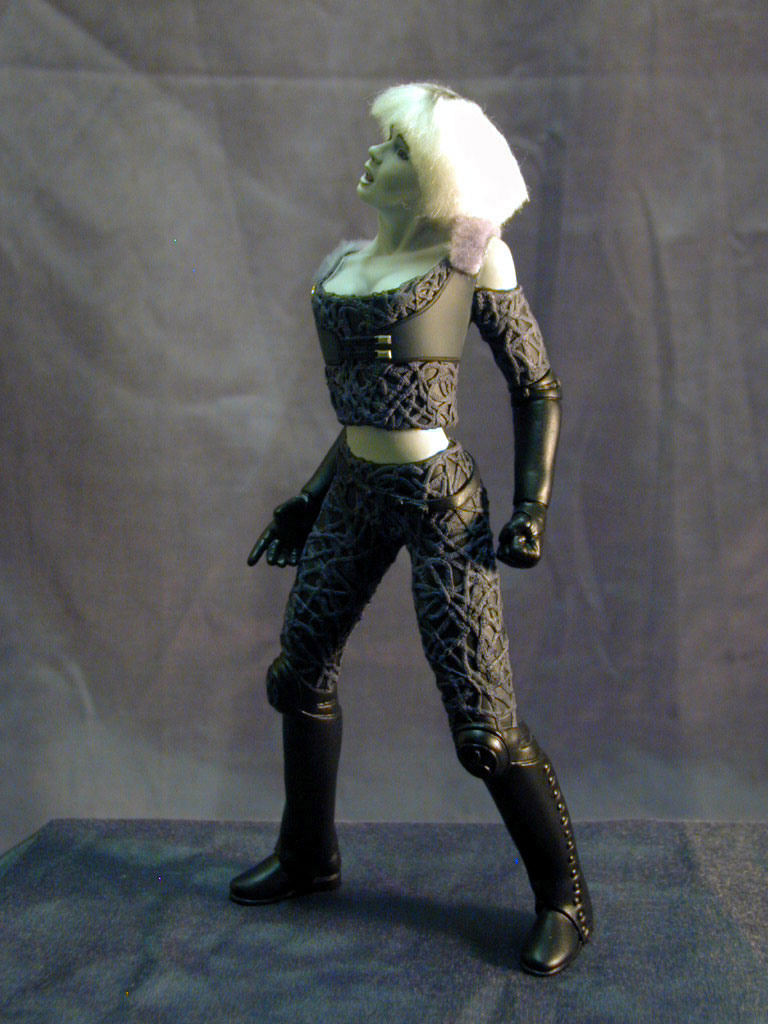 sci fi models and figures
