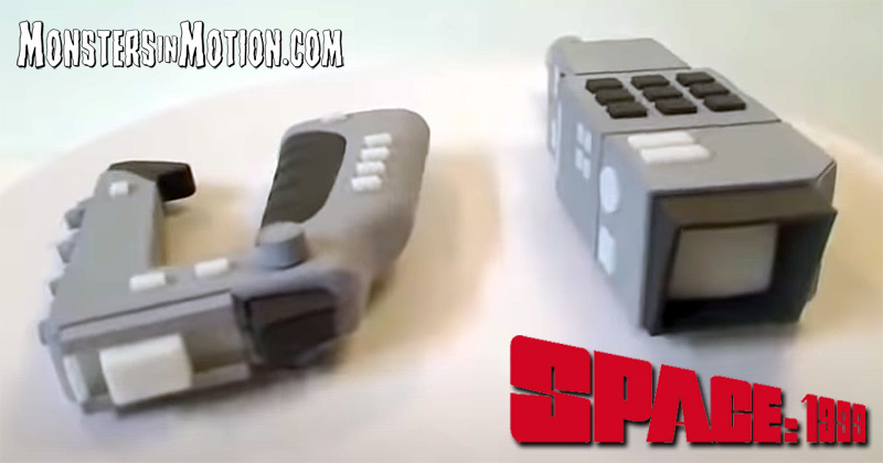 Space 1999 Stun Gun and Commlock Prop Replica Model Kit by MPC Comlock - Click Image to Close