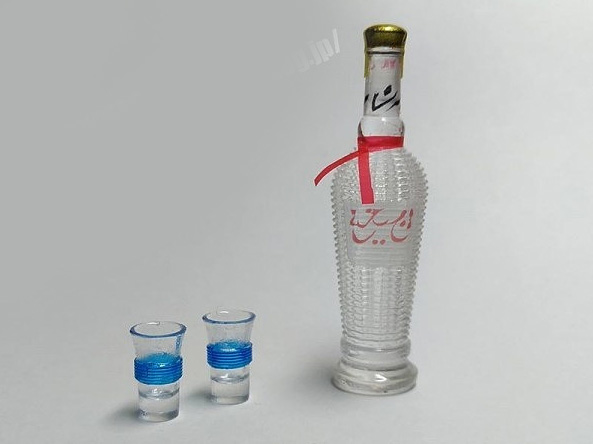 Blade Runner 1/6 Scale Clear Qingdao Bottle + Glass Set Japan Import - Click Image to Close