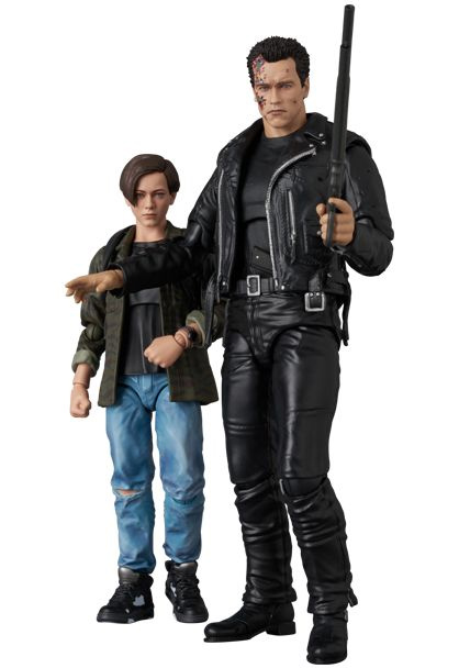 Terminator 2: Judgement Day T-800 and John Connor MAFEX Figures - Click Image to Close