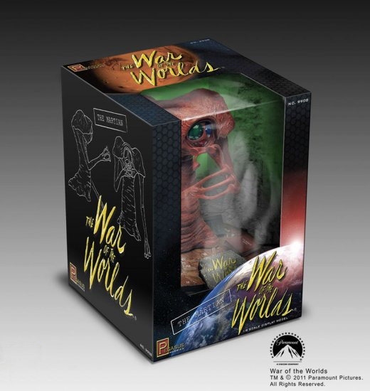 War Of The Worlds 1953 MARTIAN Prebuilt Finished Display - Click Image to Close
