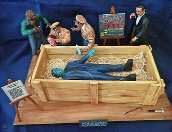 Monster Scenes Scale McDougals Frankenstein Crate Scene Model Kit - Click Image to Close