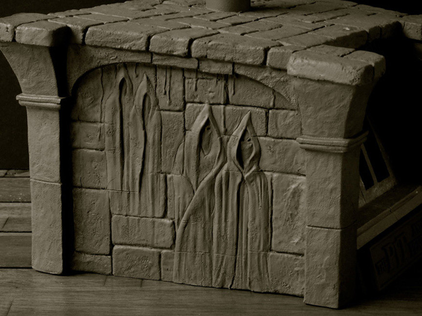 Pit and the Pendulum 1/1 Scale 23" Tall Big Head Bust Model Kit - Click Image to Close