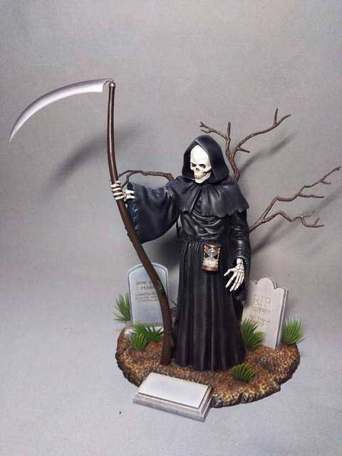 Grim Reaper Aurora Styled Plastic Model Kit by Moebius - Click Image to Close