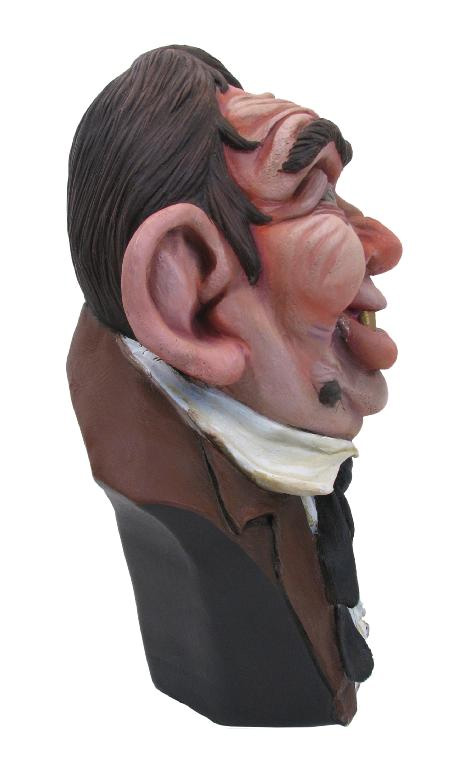 Cousin Eerie 1/3 Bust Model Hobby Kit - Click Image to Close