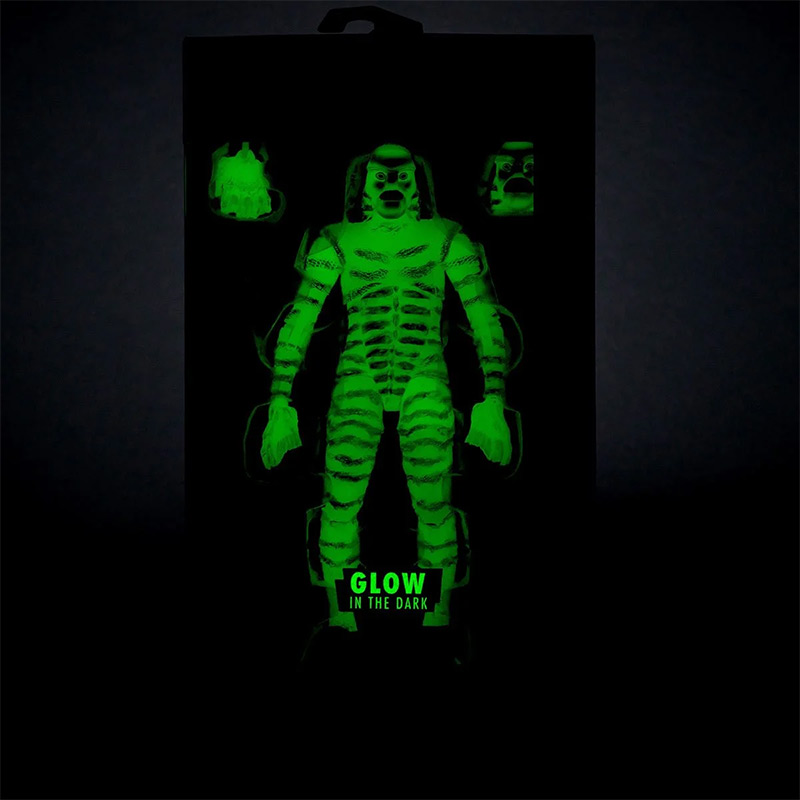 Creature from the Black Lagoon 6-Inch GLOW Action Figure - Click Image to Close