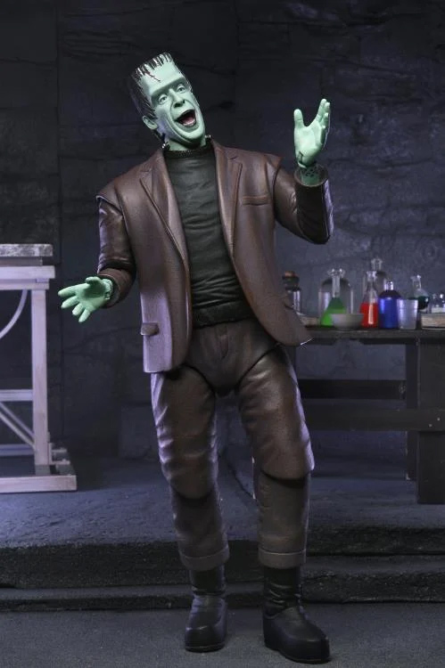 Munsters Classic TV Series Herman Munster 7" Scale Ultimate Action Figure - Click Image to Close