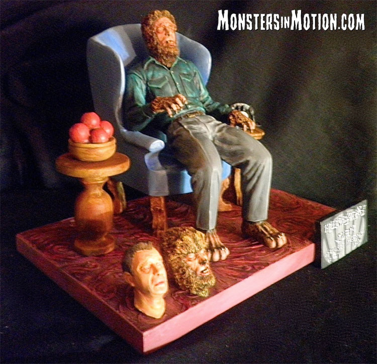 Wolfman Aurora Monster Scenes Scale Transformation Scene Model Kit - Click Image to Close