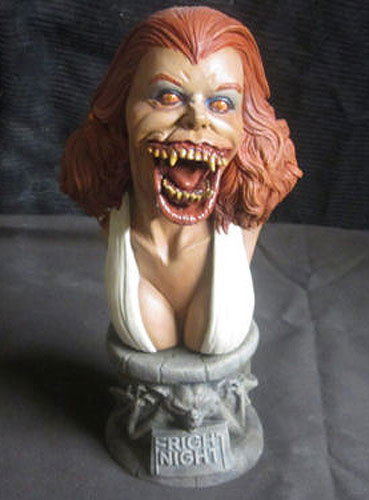 Fright Night Amy Vampire 1/4 Scale Bust Model Kit - Click Image to Close