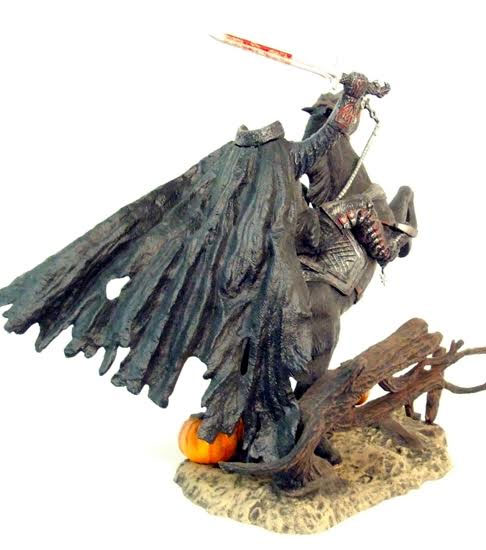 Headless Horseman 10.5" Model Kit by Polar Lights - Click Image to Close