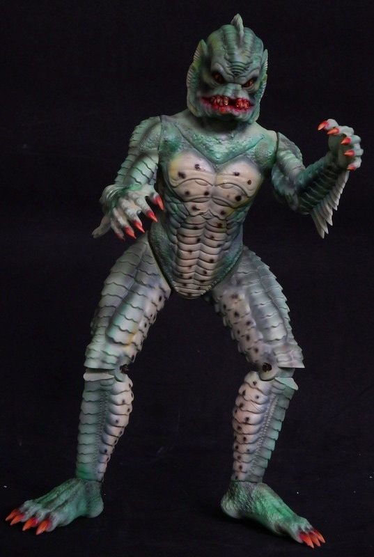 Monster Squad Gillman 8 Inch Retro Style Figure - Click Image to Close