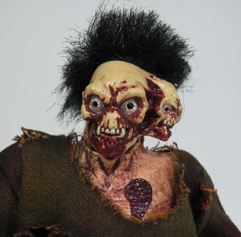 Full Moon Pictures Shrieker Action Figure STANDARD Version - Click Image to Close